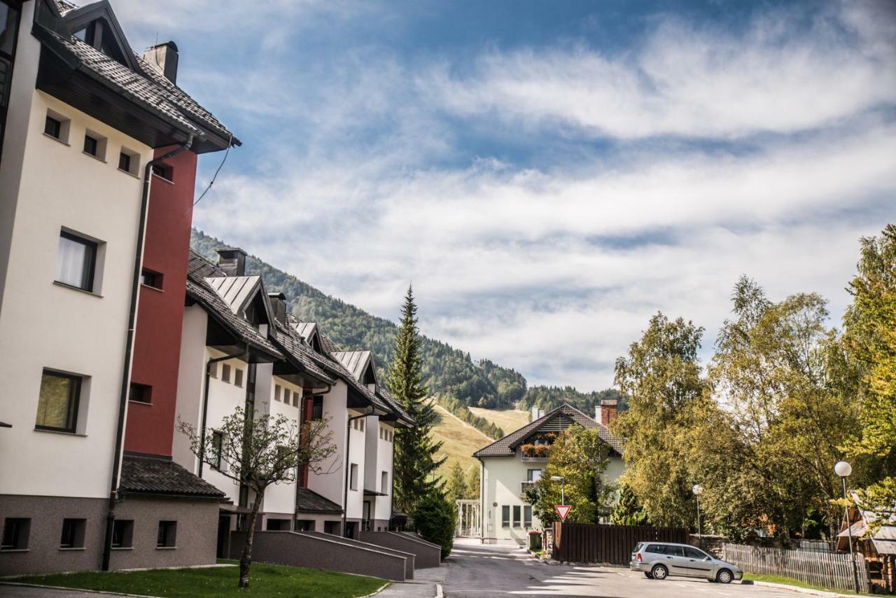 Apartment Mahnic Kranjska Gora Exteriör bild